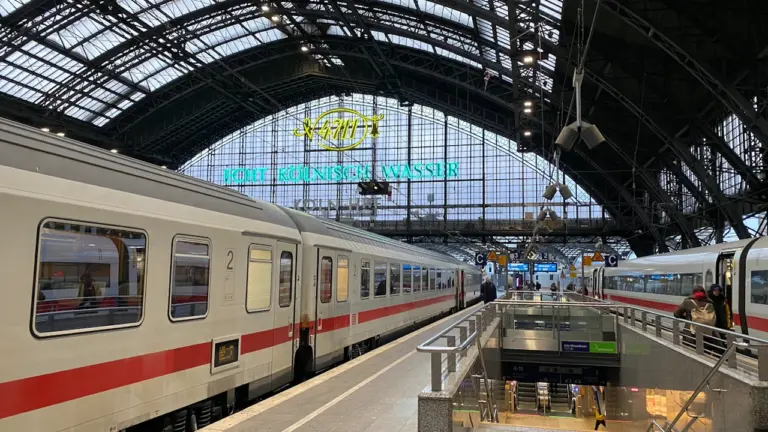 DB am 18. August: Verbindung vor der Abfahrt prüfen