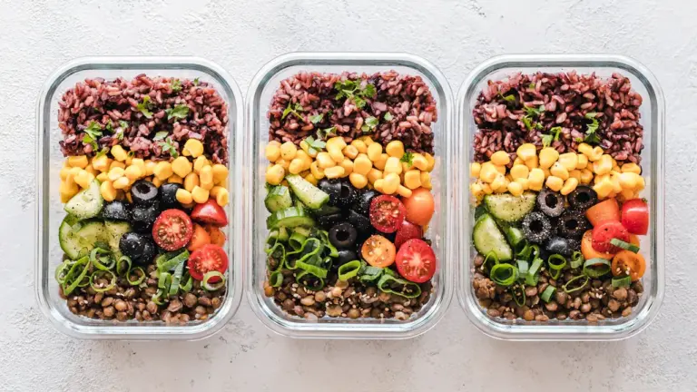 Meal Prep am Wochenende: Mittagessen flexibel vorbereiten