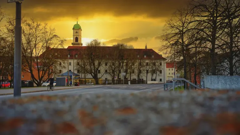 Platzgeschichten in Regensburg: Führung am 8. September