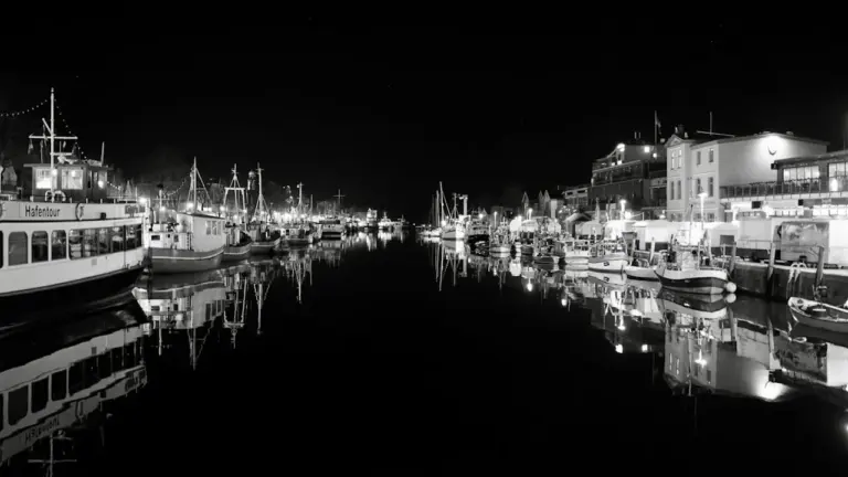 Warnemünder Brückenfest 2026: Das Programm am Alten Strom